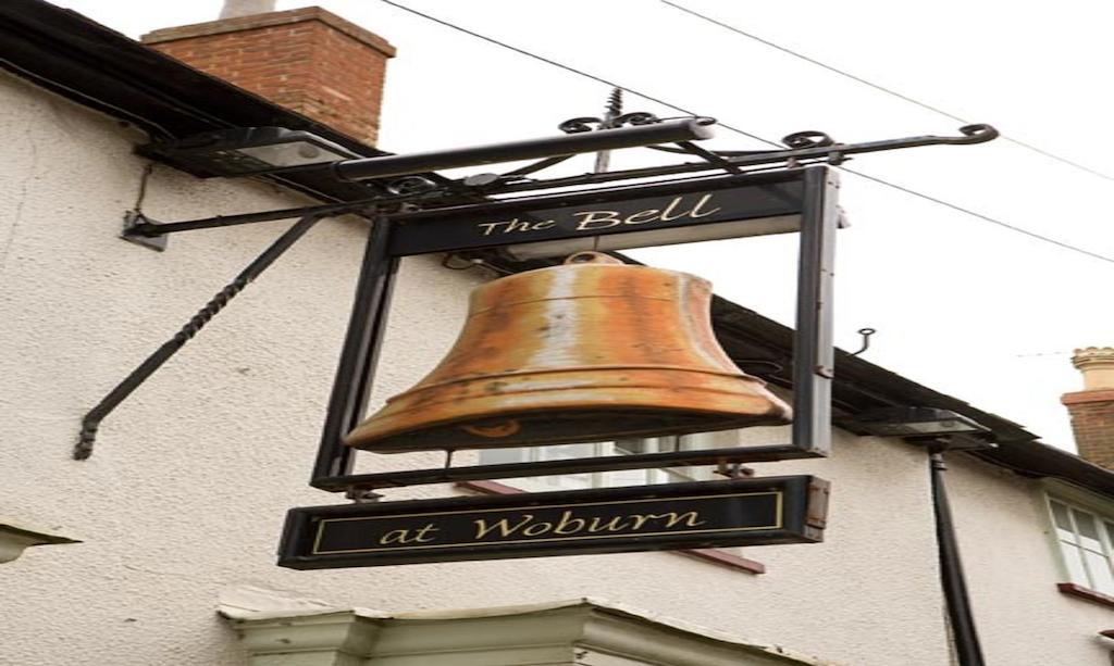 The Bell Hotel & Inn By Greene King Inns Воберн Екстер'єр фото