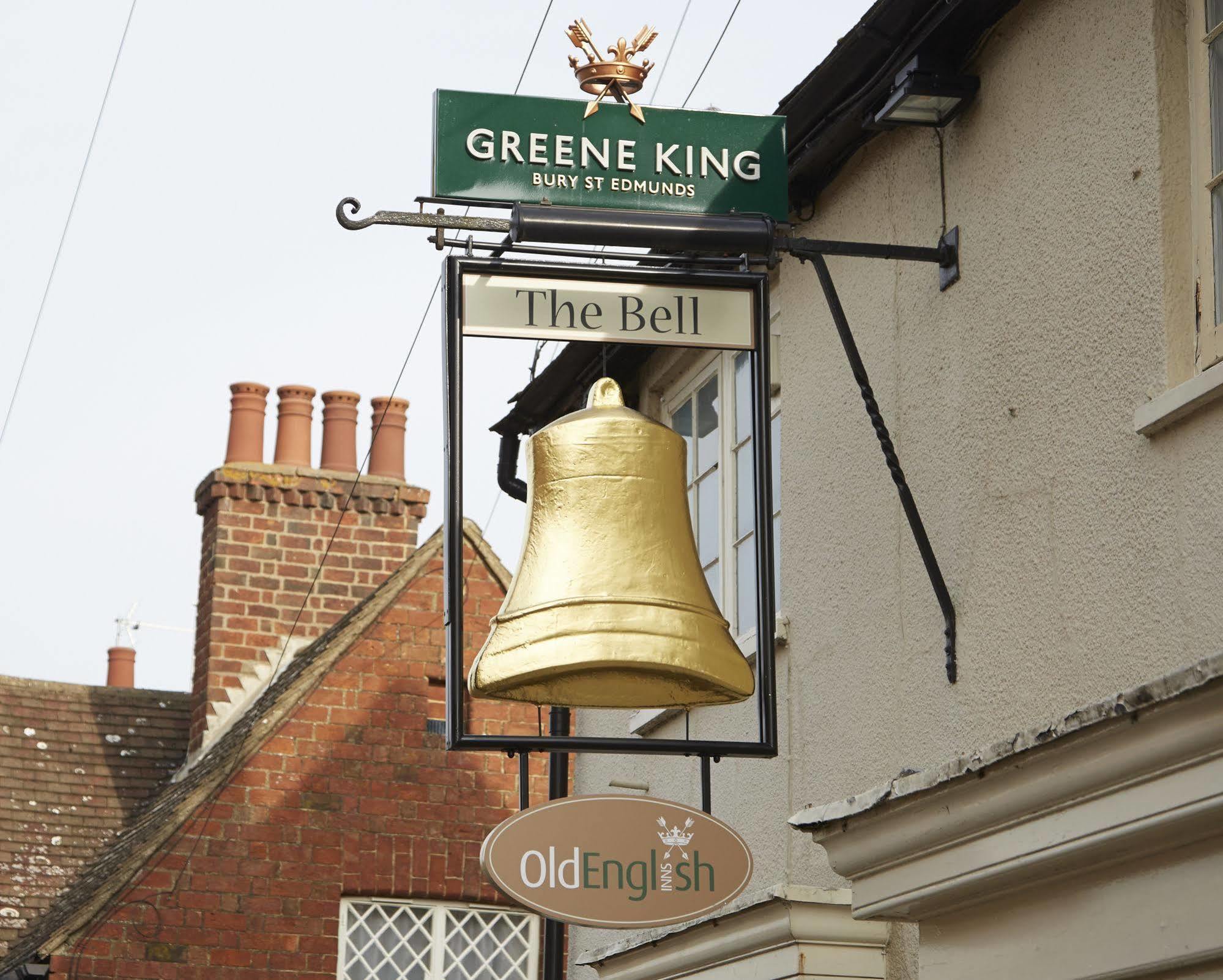 The Bell Hotel & Inn By Greene King Inns Воберн Екстер'єр фото